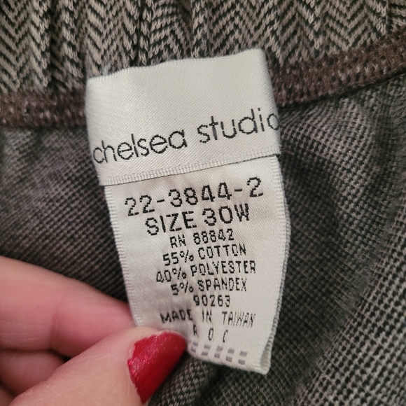 Chelsea Studio dress pants size 30w - Picture 2 of 2